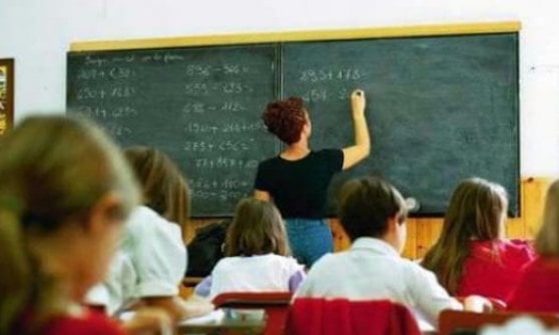 Docente alla lavagna